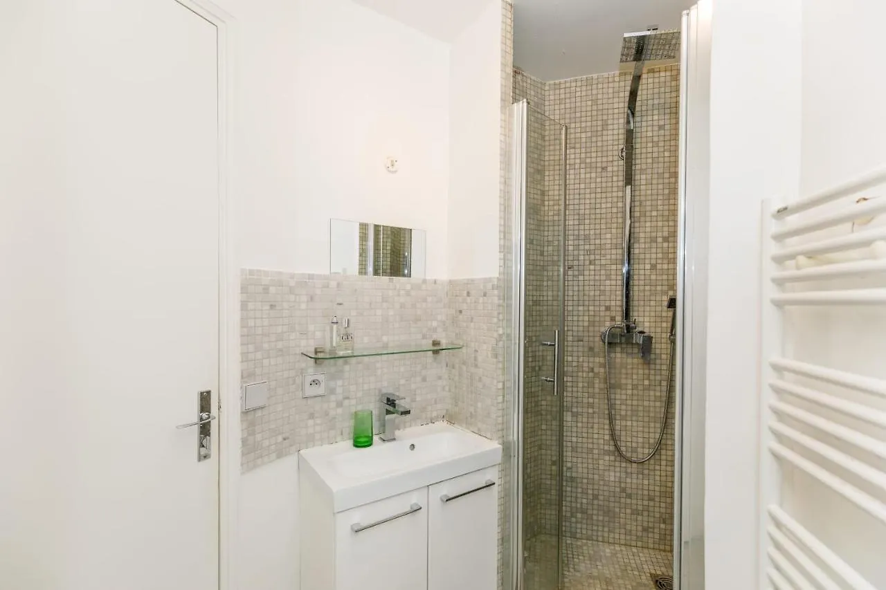 아파트 Beautiful Design Apt In Paris Near The Louvre 프랑스
